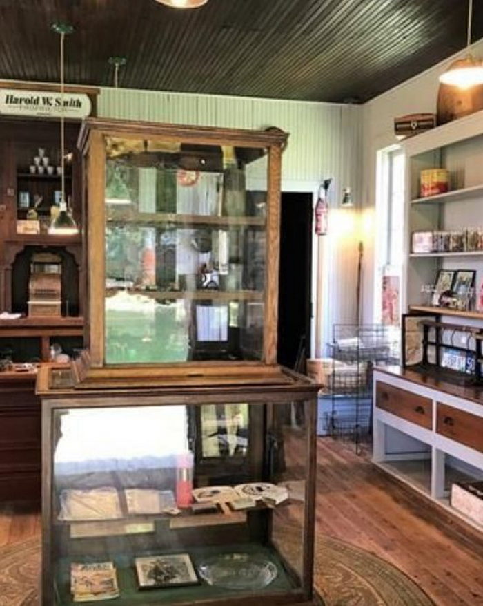 Prestons Antique Gaslight Village - Photo From Land Dot Com (newer photo)